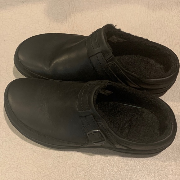 Merrell Shoes - Merrell Black Leather Slip-On Clog with Buckle